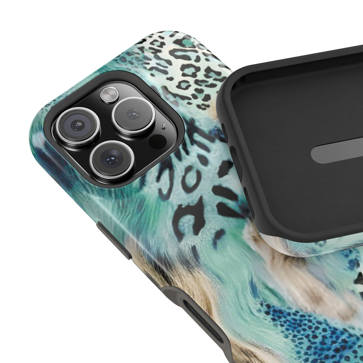 "Cleo” protective phone case