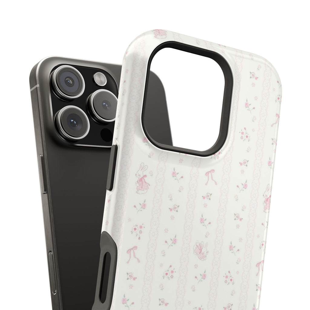 "Alice” protective phone case
