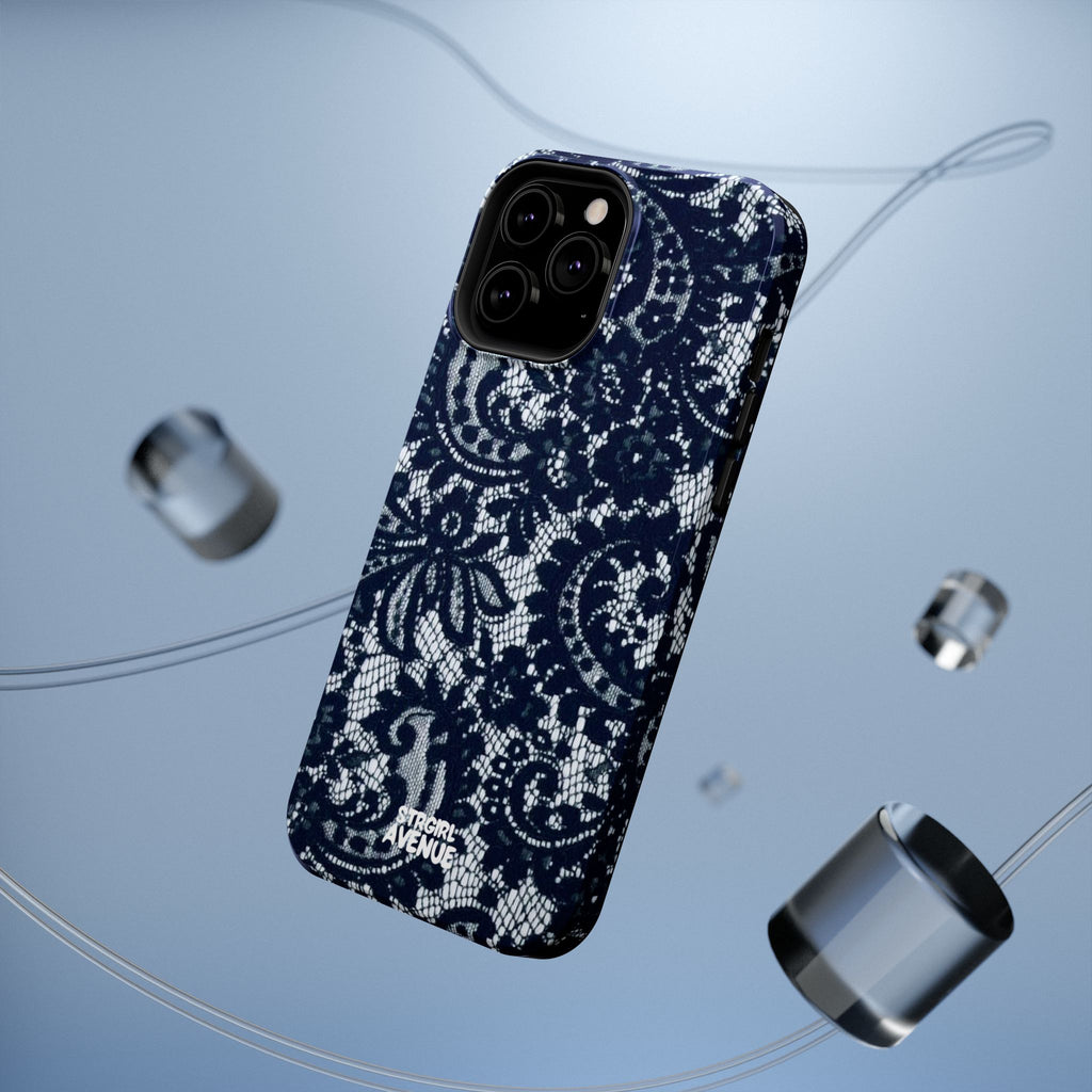 “In Love” protective phone case