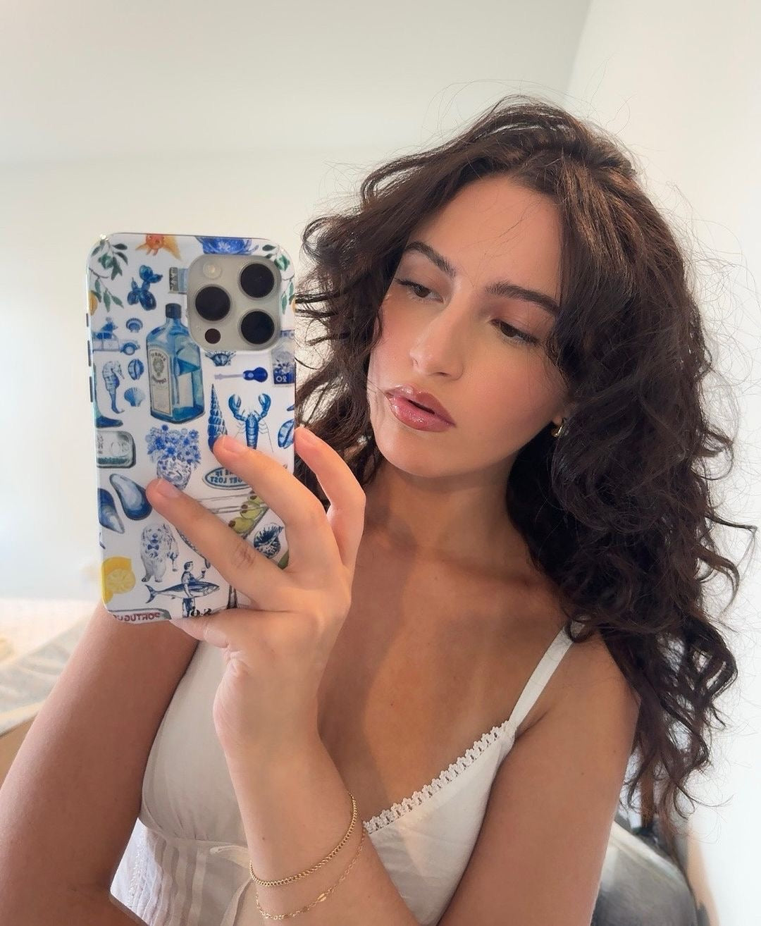 Funda protectora "llámame"